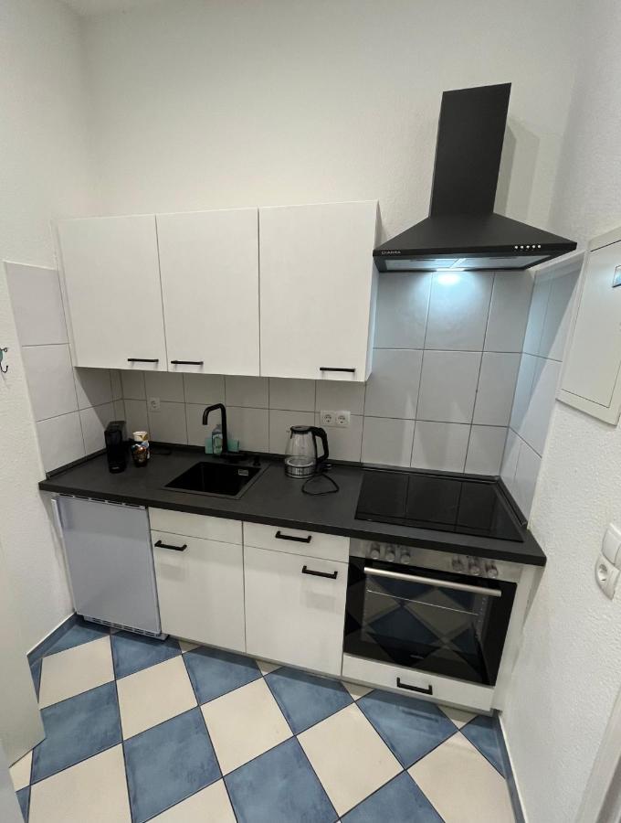 Cozy Studio-Apartment - Suedplatz Лайпциг Екстериор снимка